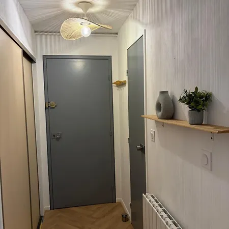 Apartmán Au Coeur De Luchon Avec Parking, Telecabine A 600m